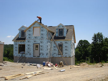 House construction at Hundredfold Farm
